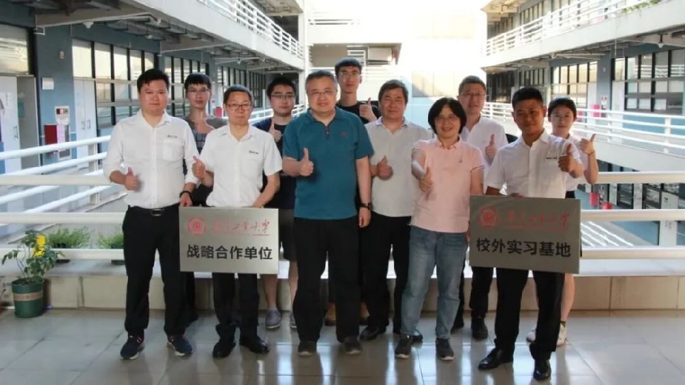 产?学?研深度融合，，，，，赋能中国智能制造！—精工智能携手广东工业大学开启战略相助！