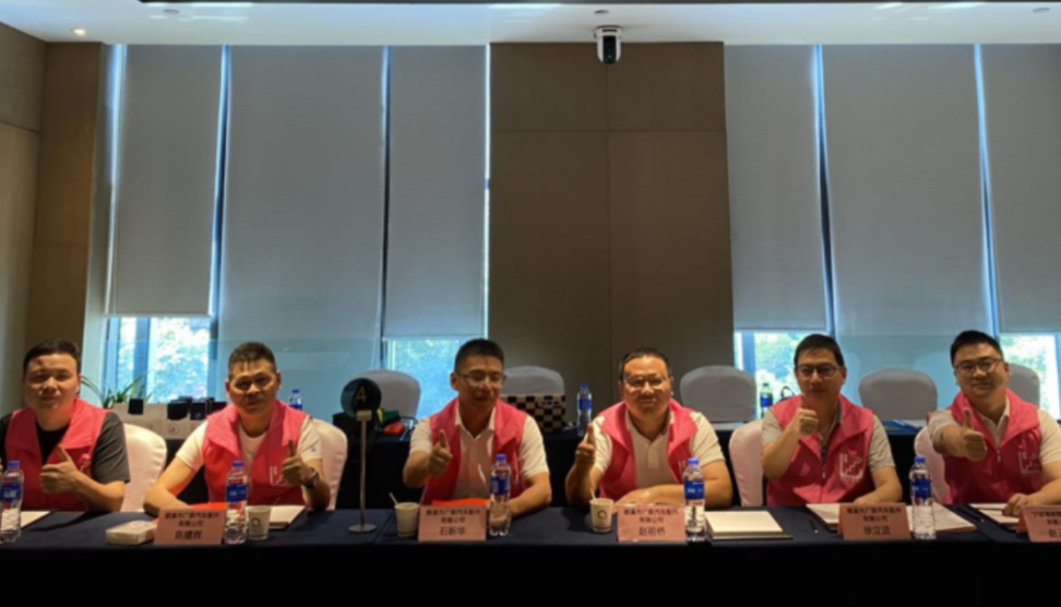 战略领航，，，，下一个细分行业标杆花落谁家？？？？？精企携手高胜为企业“支招”-精工智能